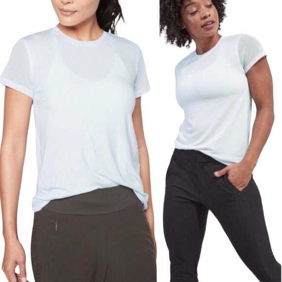 Athleta Cloudlight Hybrid Tee Ethereal Blue Mesh Short Sleeve Lightweight Soft - Picture 1 of 13